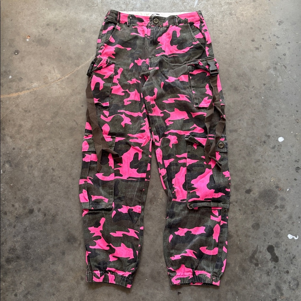 Fashion Nova Camouflage Cargo Pants